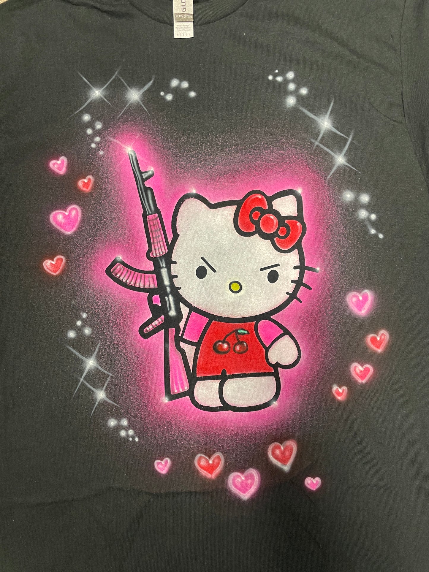 AIRBRUSHED HELLO KITTY w/GUN